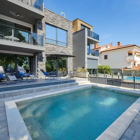 With 3 Bedrooms